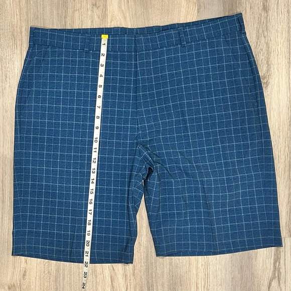 Walter Hagen Blue Checker Plaid Chino Golf Shorts Flat Front Casual Zip Size 40 - Picture 2 of 8